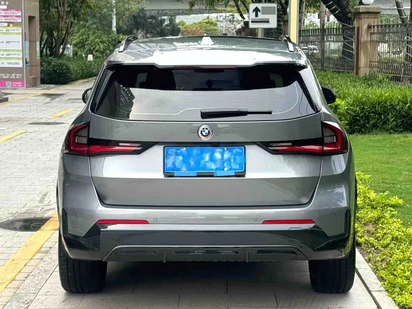 BMW X1 2024 sDrive25Li X Design Package фото 5