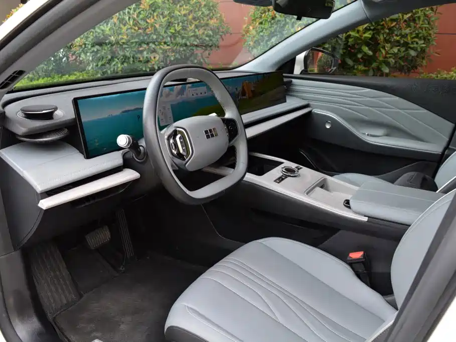 Geely Galaxy Galaxy E8 2024 2024 550km RWD PRO
