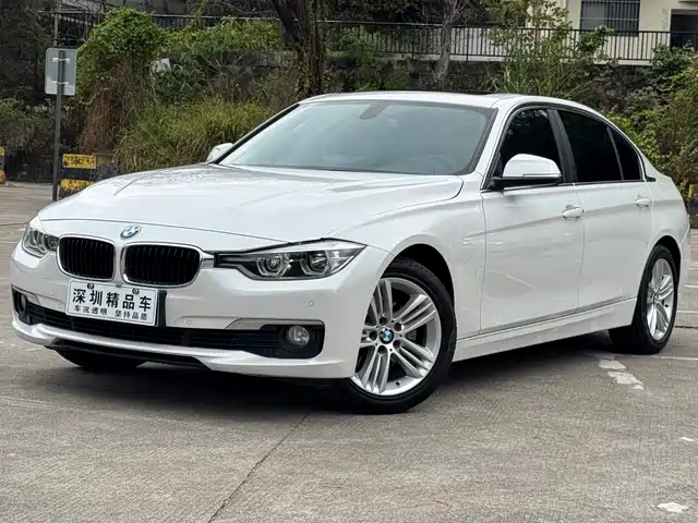 BMW 3 SERIES