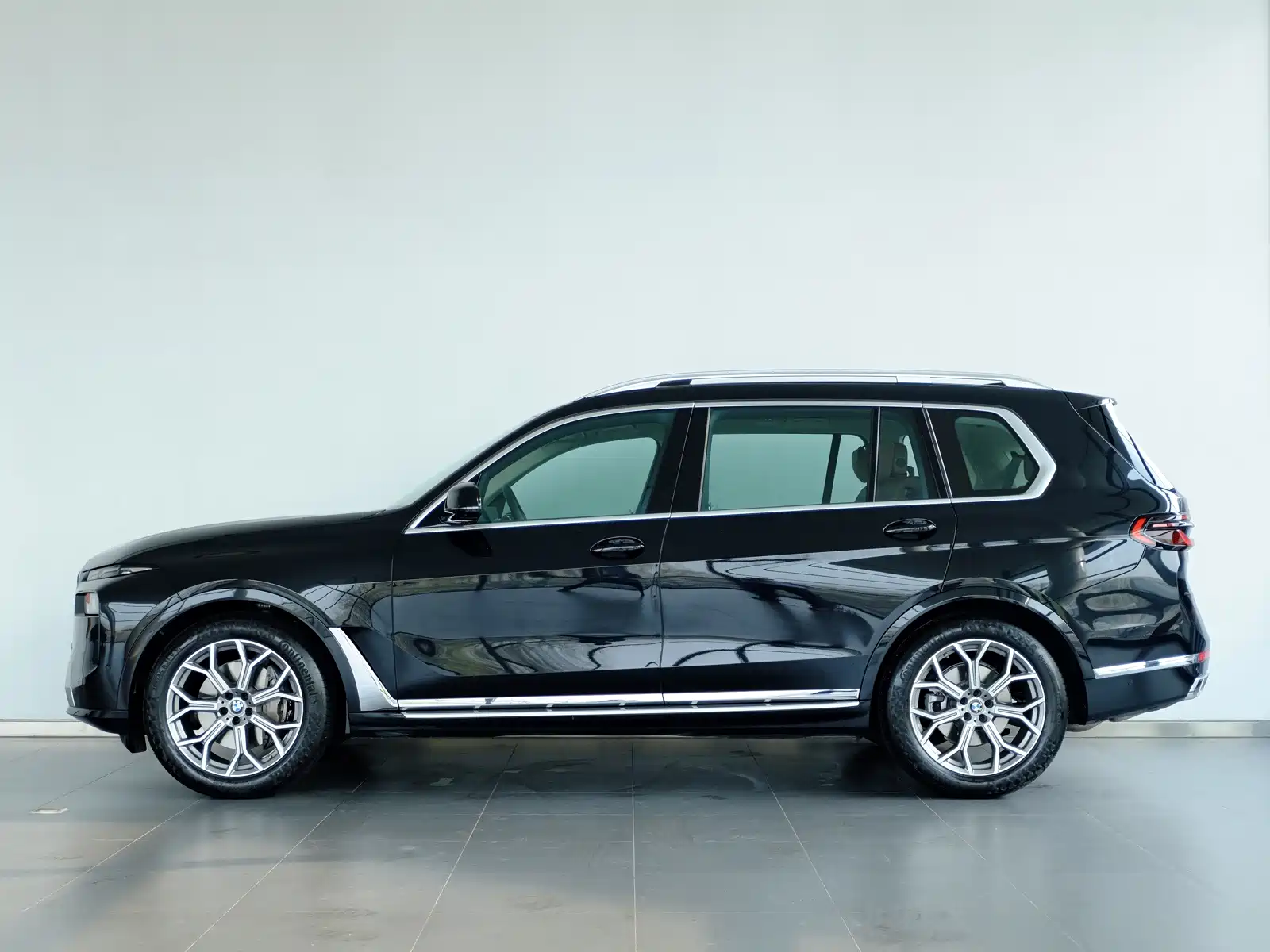 Фото 2 - BMW X7
