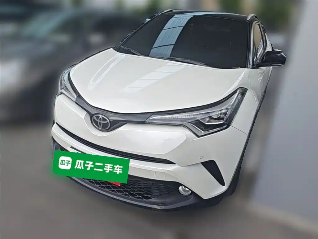Toyota C-HR 2018 2.0L Luxury Edition China V