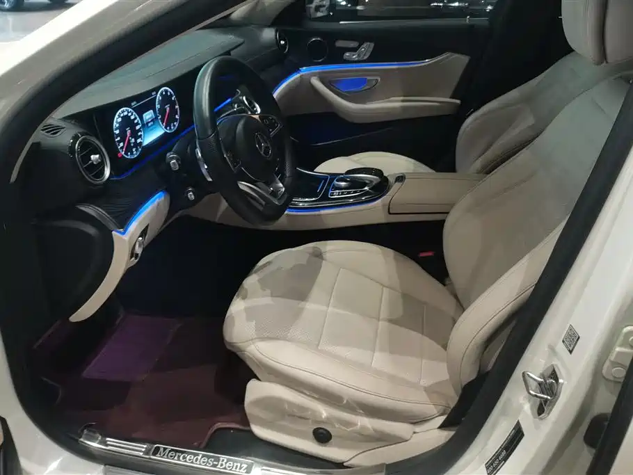 Mercedes-Benz E-Class 2016 E 300 L Sport Fashion Type фото 9
