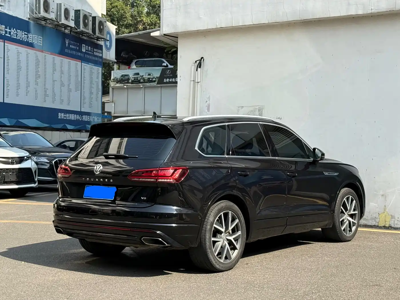 Volkswagen Touareg 2019 3.0TSI Sharp Edge Edition China VI фото 35