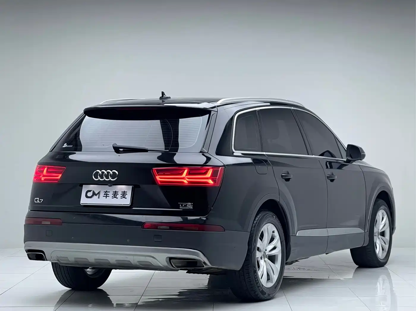 Фото 3 - Audi Q7