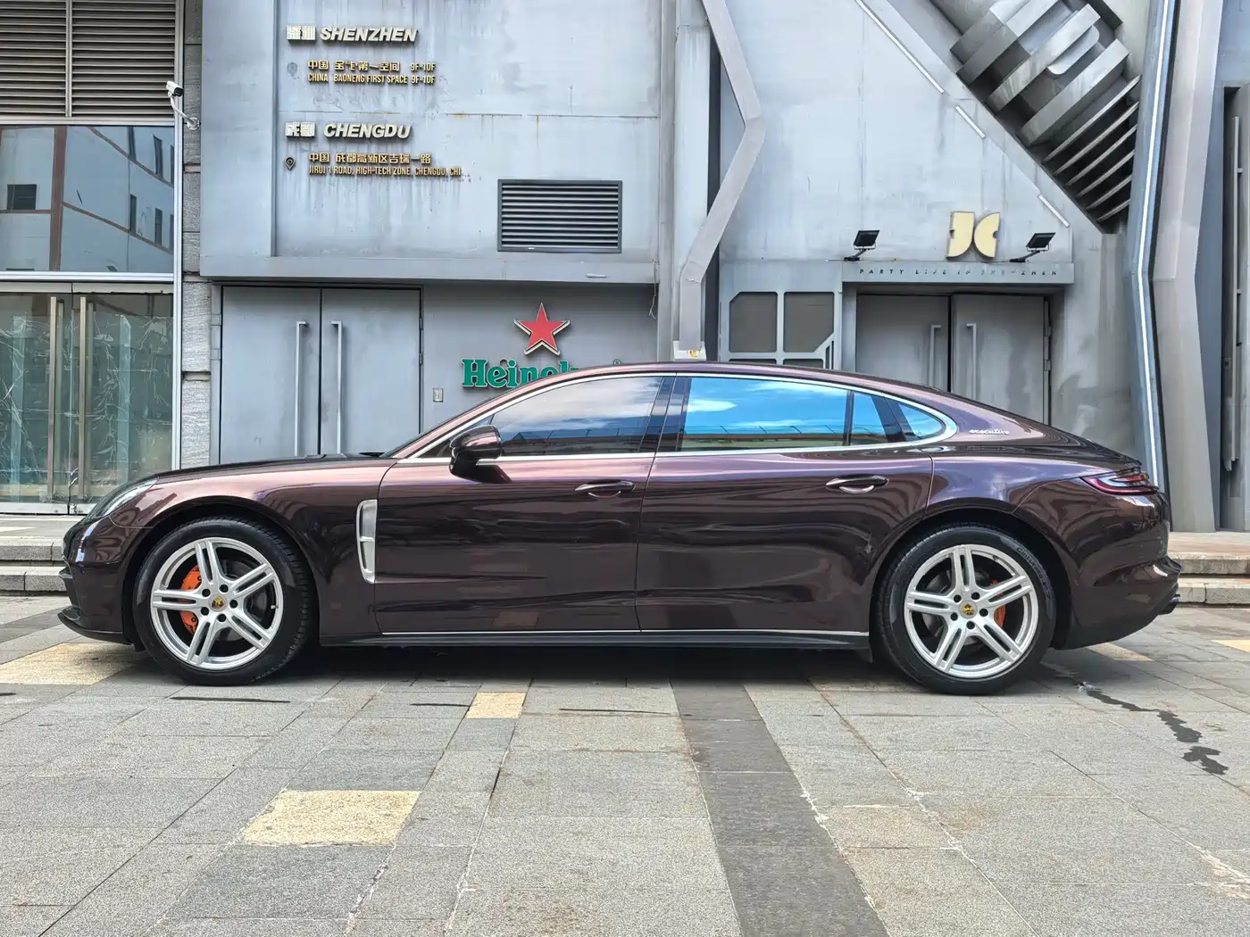 Porsche Panamera фото 16