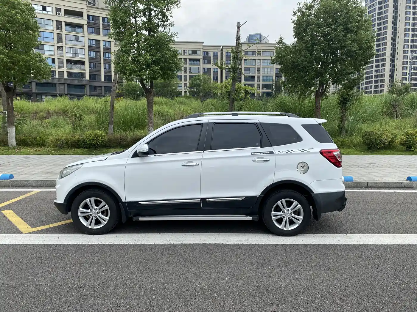BAIC Huansu S3 2016 2016 1.5L Manual Comfort China IV