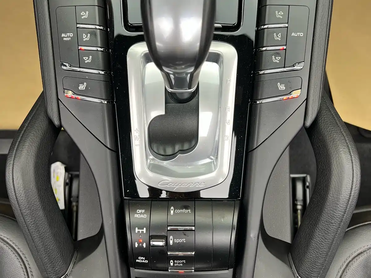 Porsche Cayenne 2016 Cayenne 3.0T фото 14