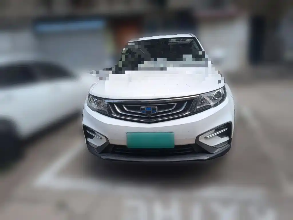 Фото 2 - Geely Boyue