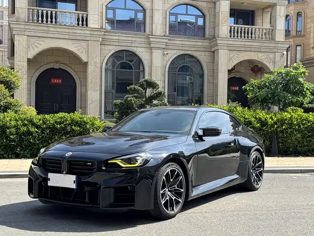BMW M2 2024