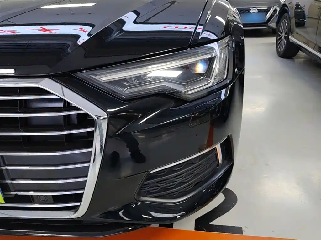 Audi A6L 2019 40 TFSI Luxury Elegance фото 18
