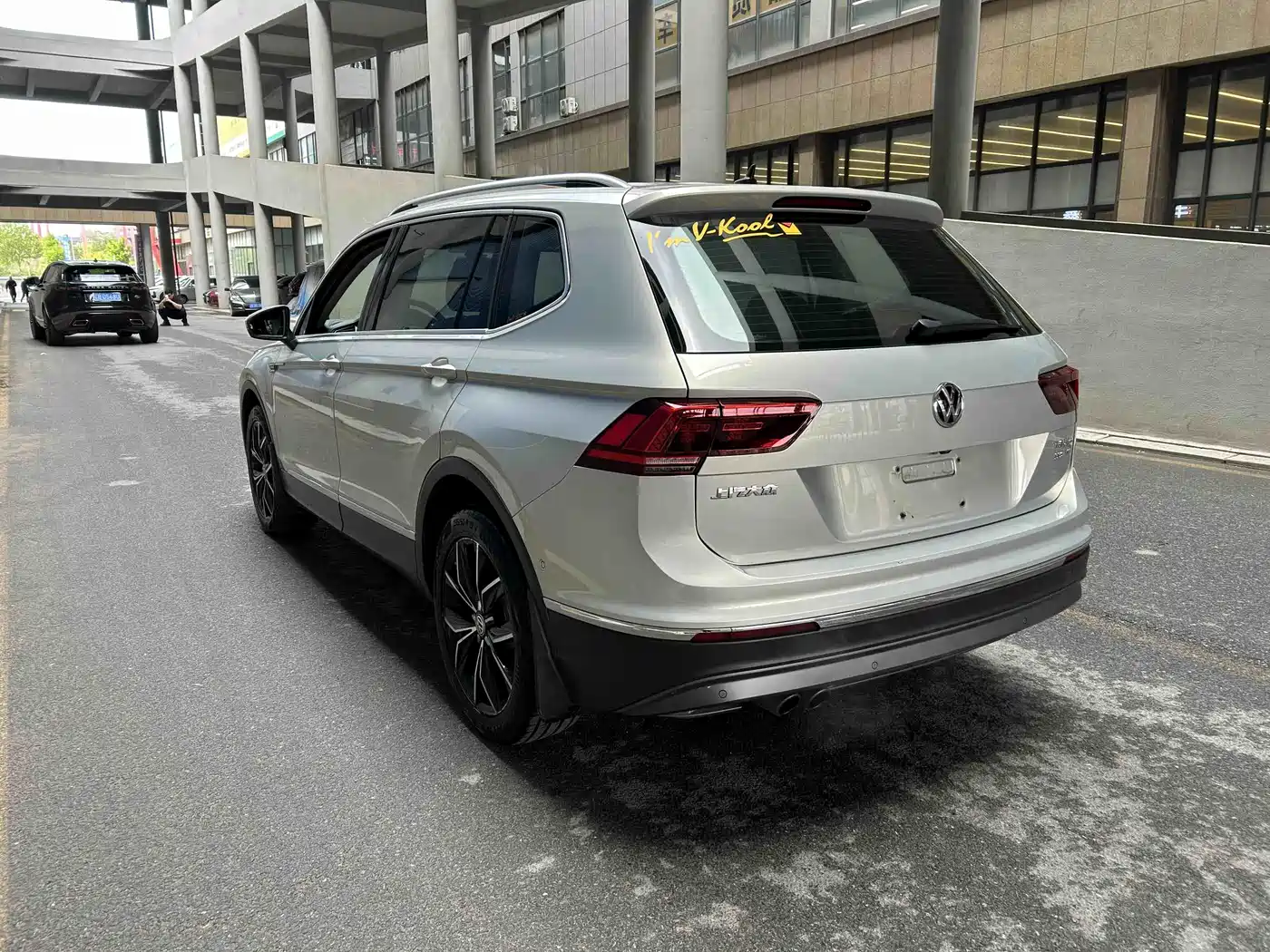 Volkswagen Tiguan L 2017 330TSI Automatic 2WD Flagship Edition фото 7