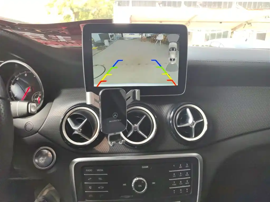 Mercedes-Benz GLA 2019 GLA 200 Fashion фото 13