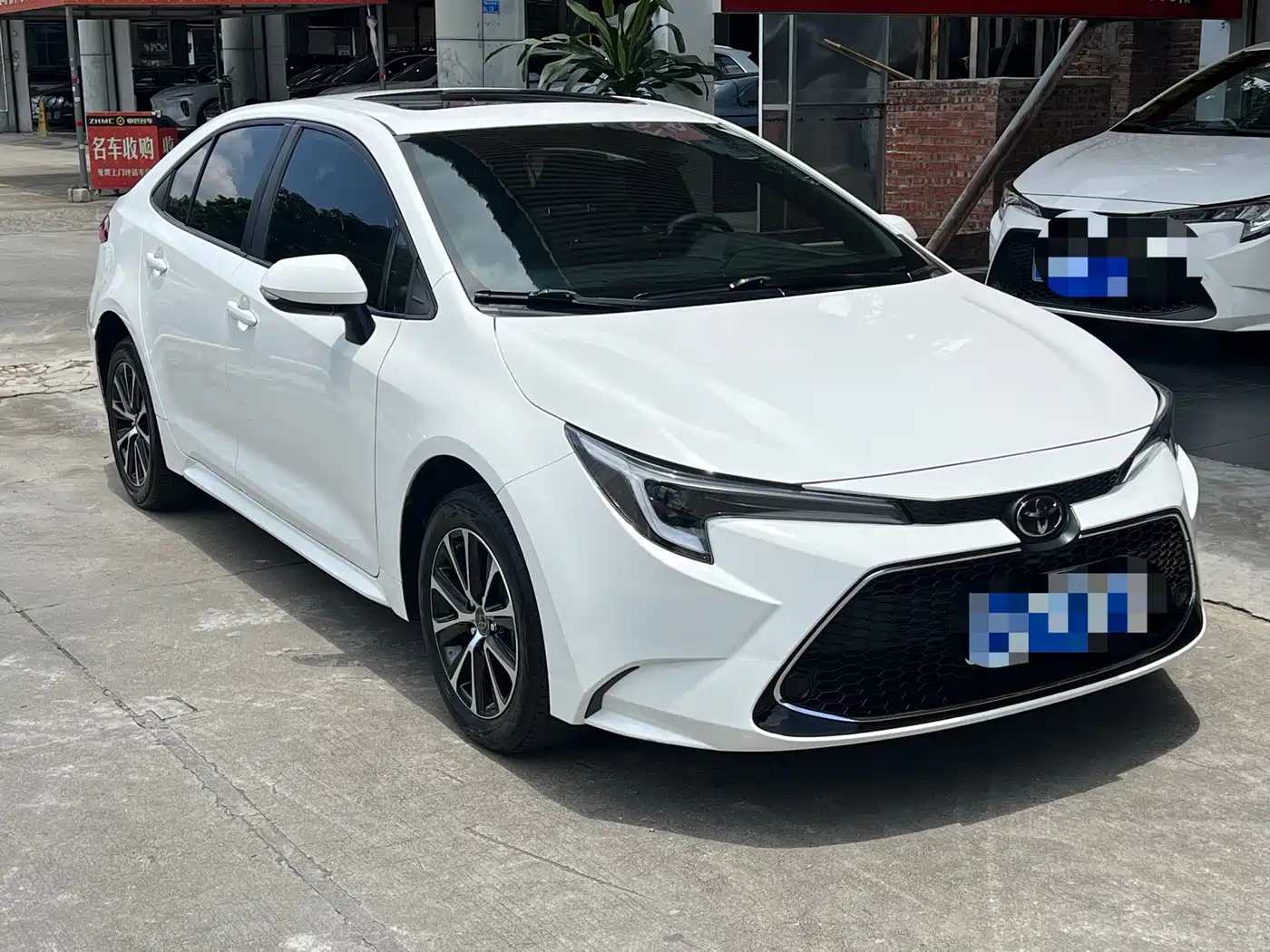 Toyota Levin 2023 185T CVT Luxury фото 3