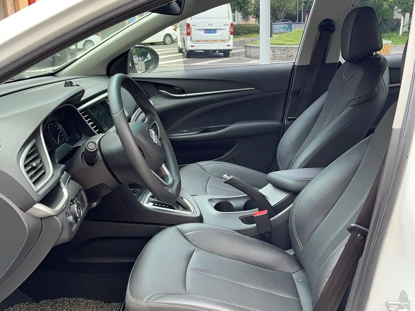Buick Excelle 2021 Facelift 1.3T Auto Mild Hybrid Elite фото 7