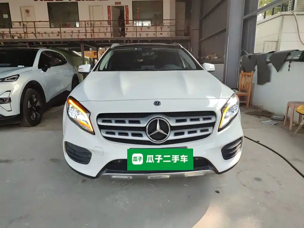 Mercedes-Benz GLA 2019 GLA 200 Fashion фото 3