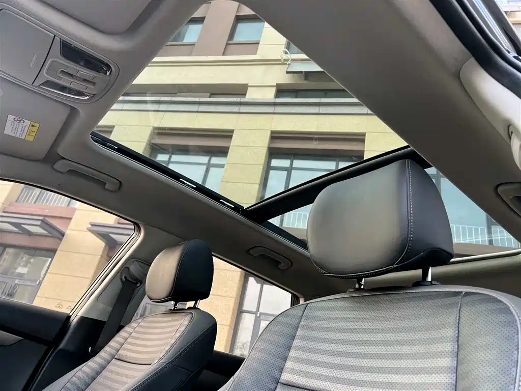 Kia Sportage 2019 2.0L Automatic Smart Luxury Edition фото 10