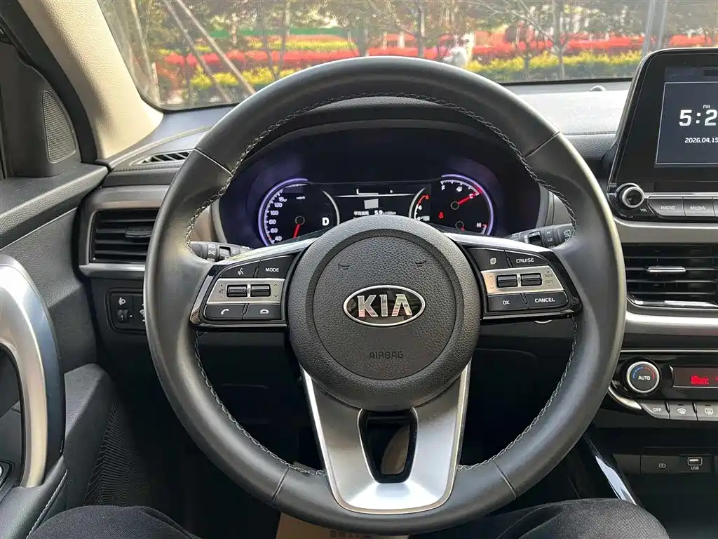 Kia Sportage 2019 2.0L Automatic Smart Luxury Edition фото 13