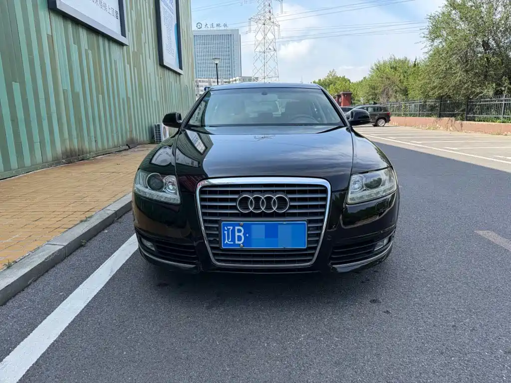 Фото 2 - Audi A6L