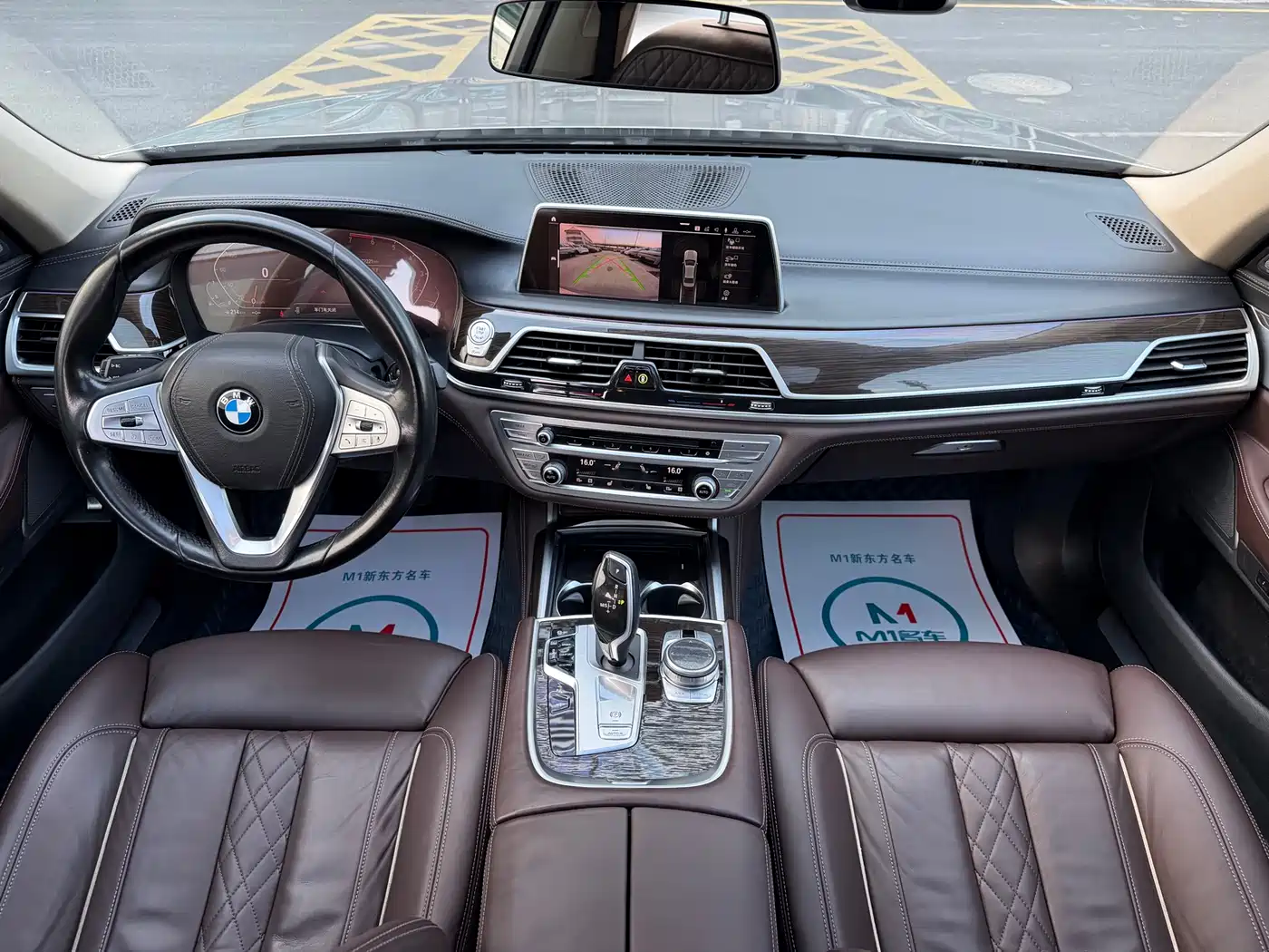 BMW 7 Series 2019 730Li Luxury Package фото 10
