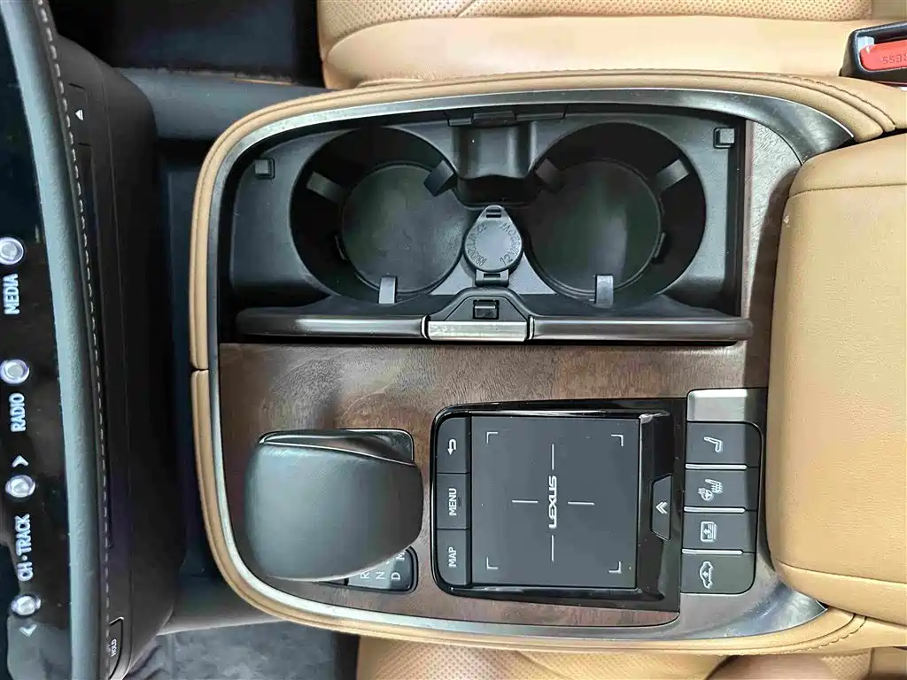 Lexus LS 2022 2021 500h Excellence Edition
