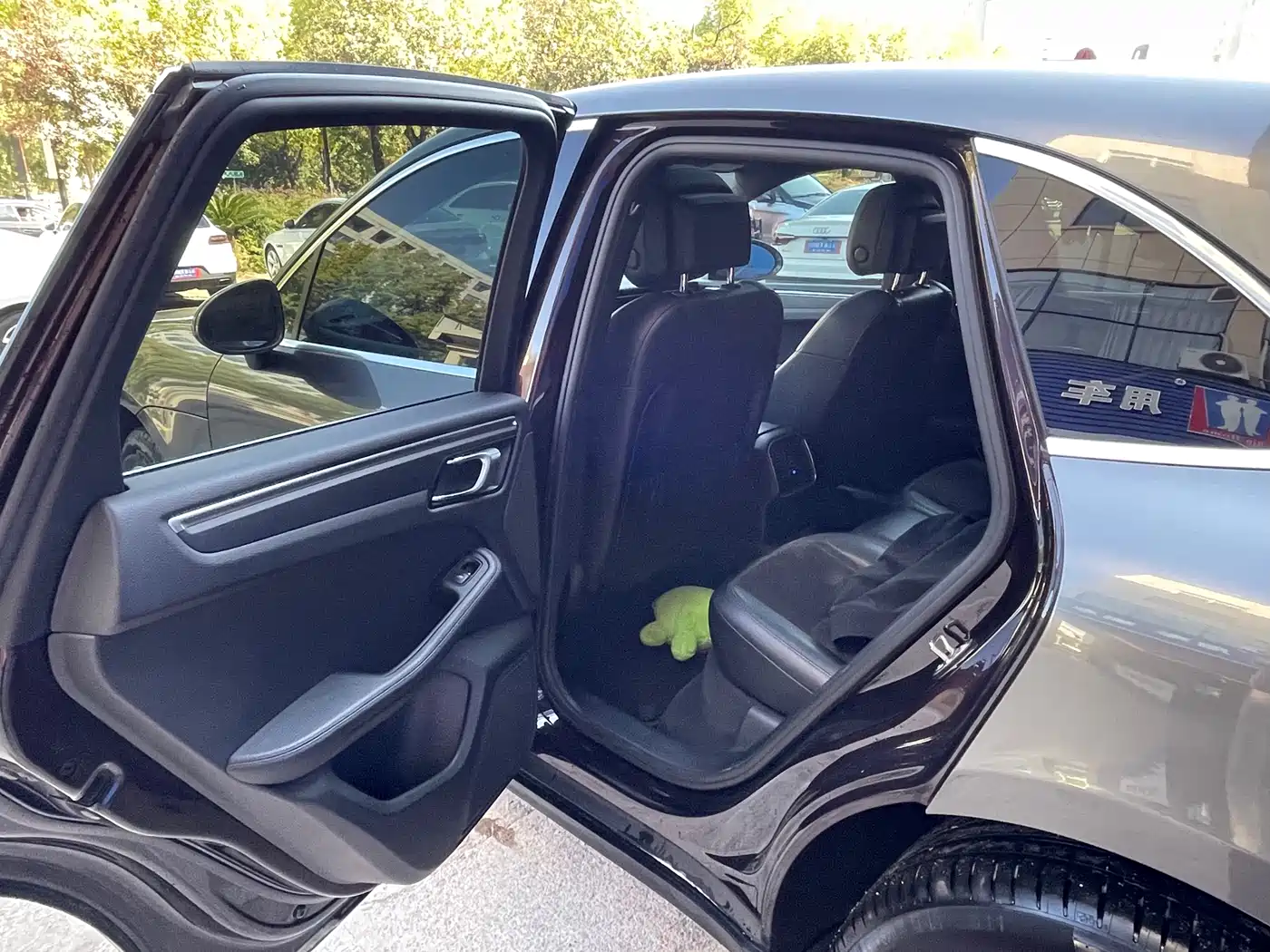Porsche Macan 2018 Macan 2.0T фото 16