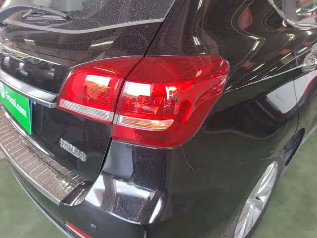 Фото 8 - Haval H2
