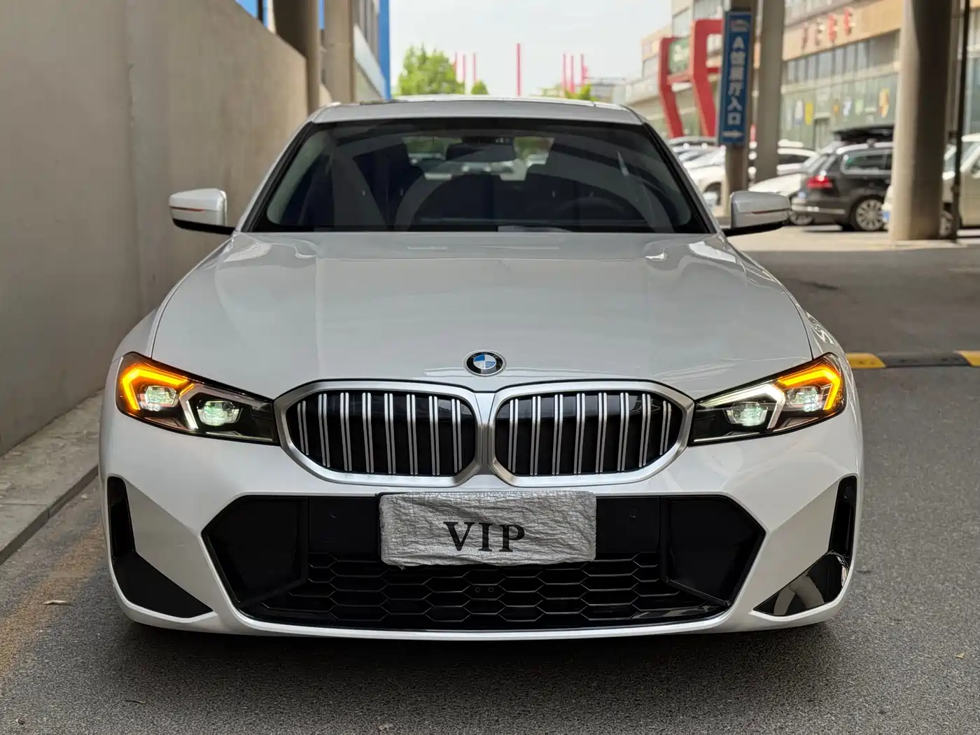 BMW 3 Series 2023 320Li M Sport Package фото 2