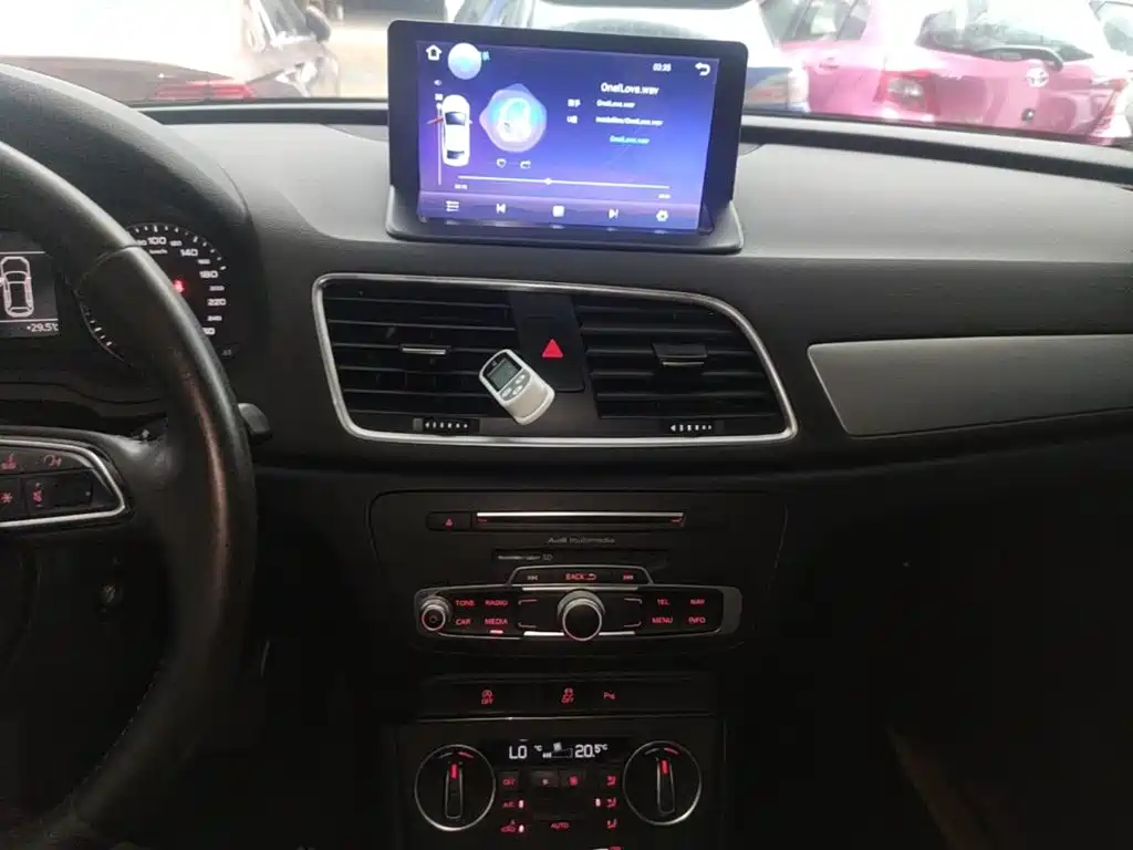 Фото 13 - Audi Q3