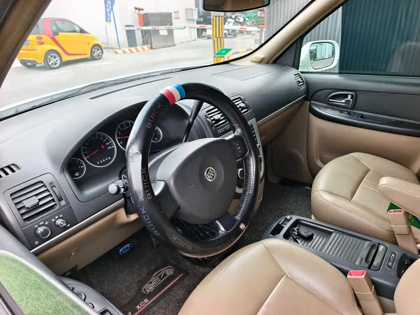 Buick GL8 2014 2.4L Executive Edition фото 12