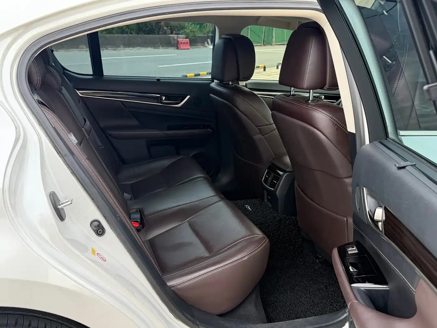 Lexus GS 2018 2016 300h Luxury Edition