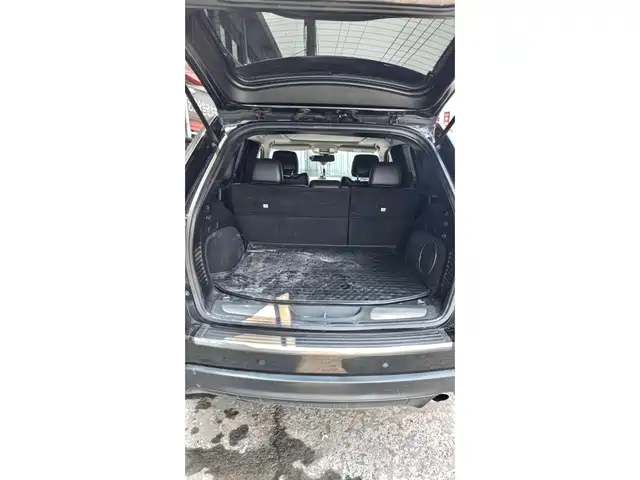 Jeep Grand Cherokee (Import) 2013 3.6L Navigation Luxury — фото 4