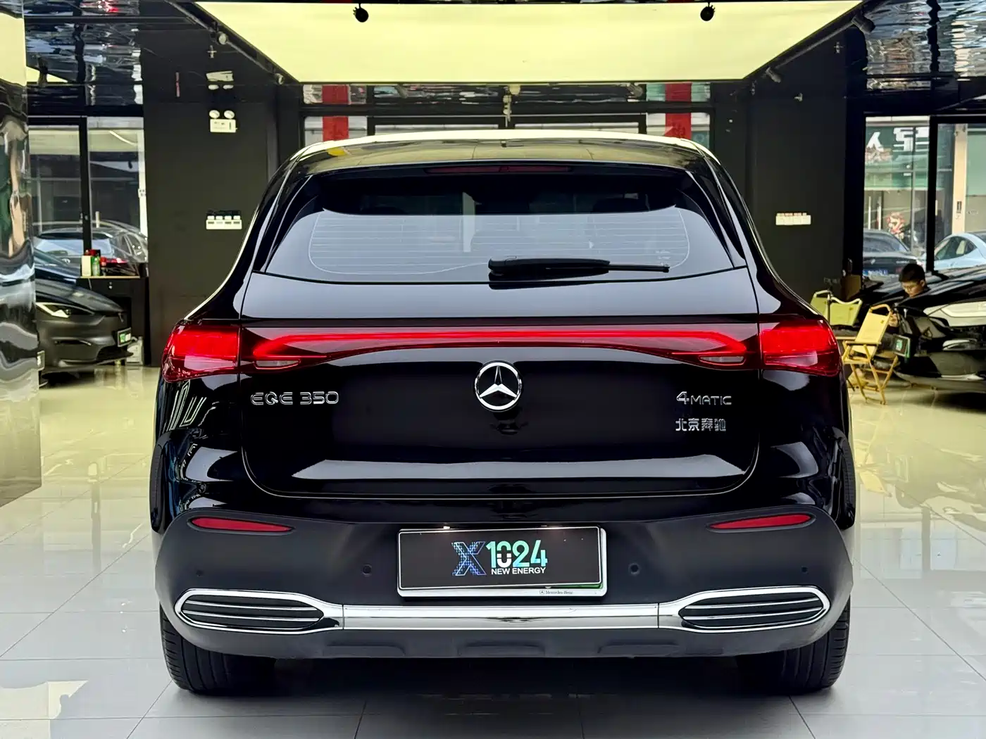 Mercedes-Benz EQE SUV 2023 350 4MATIC Luxury Edition фото 16