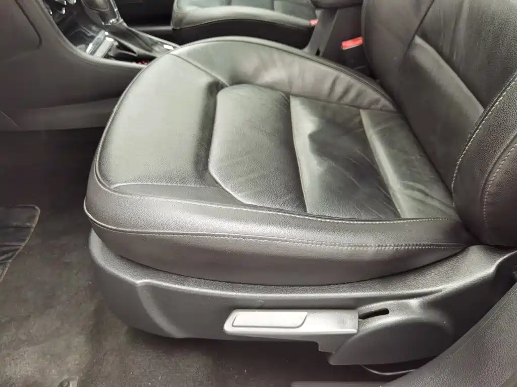 Volkswagen Bora 2013 2013 1.6L Automatic Comfort Model