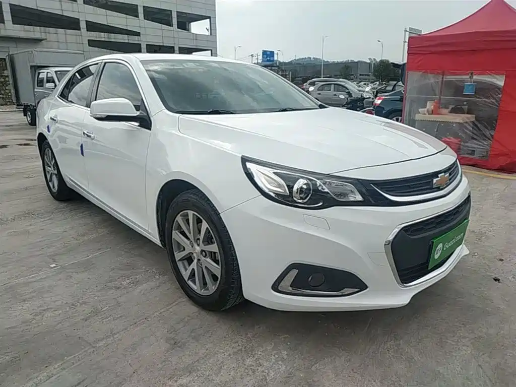 Chevrolet Malibu 2017 1.5T Automatic Luxury Edition фото 4