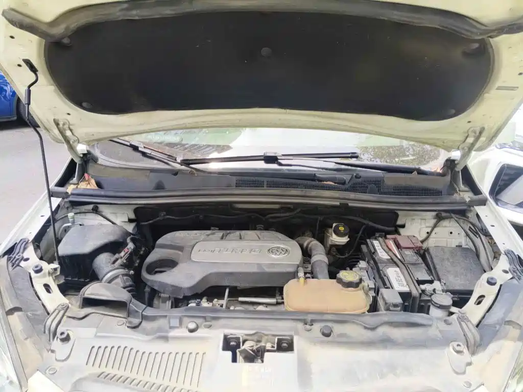 Photo 3 - Buick Encore