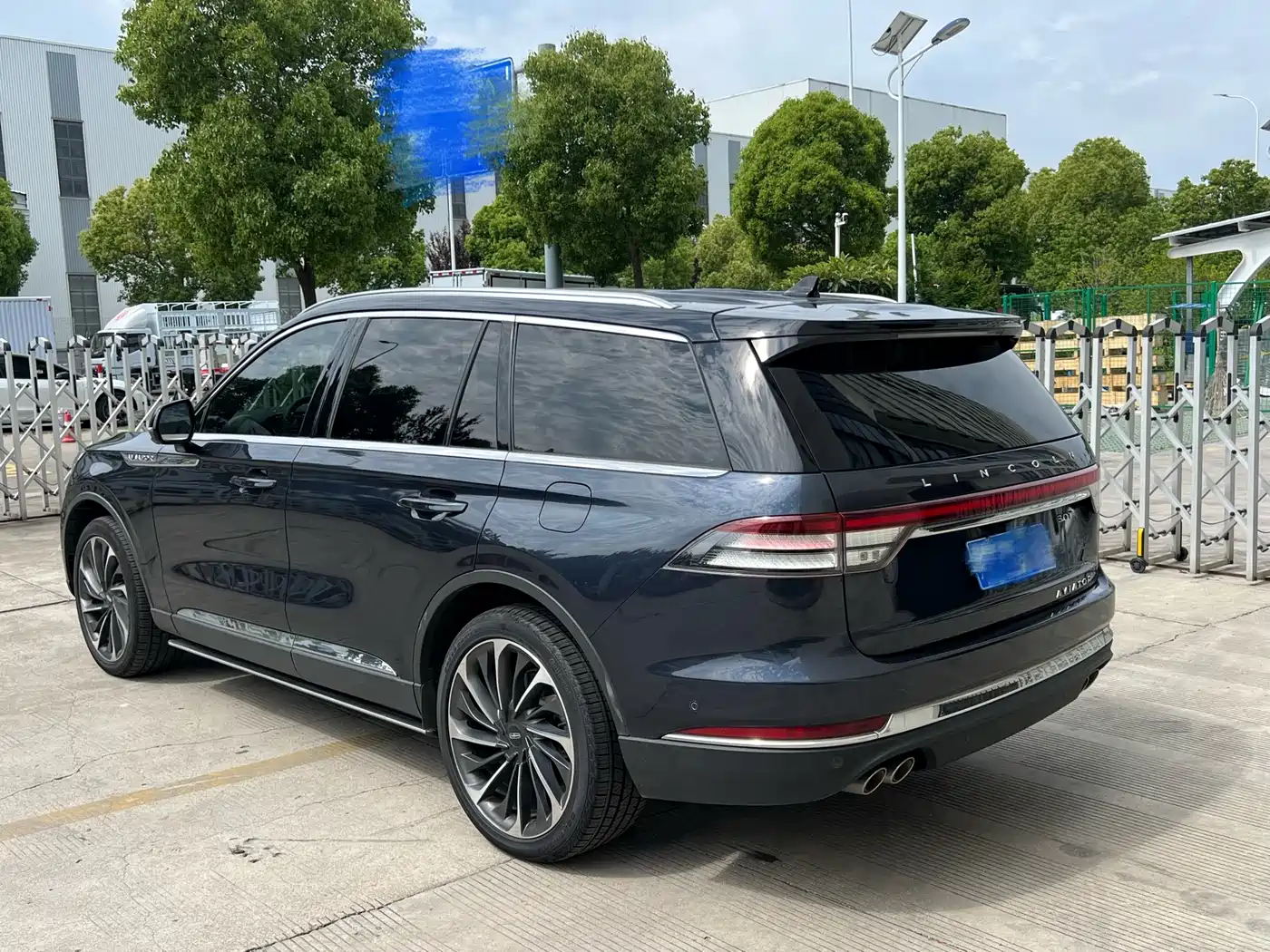Lincoln Aviator 2021 3.0T V6 4WD Executive Edition фото 5
