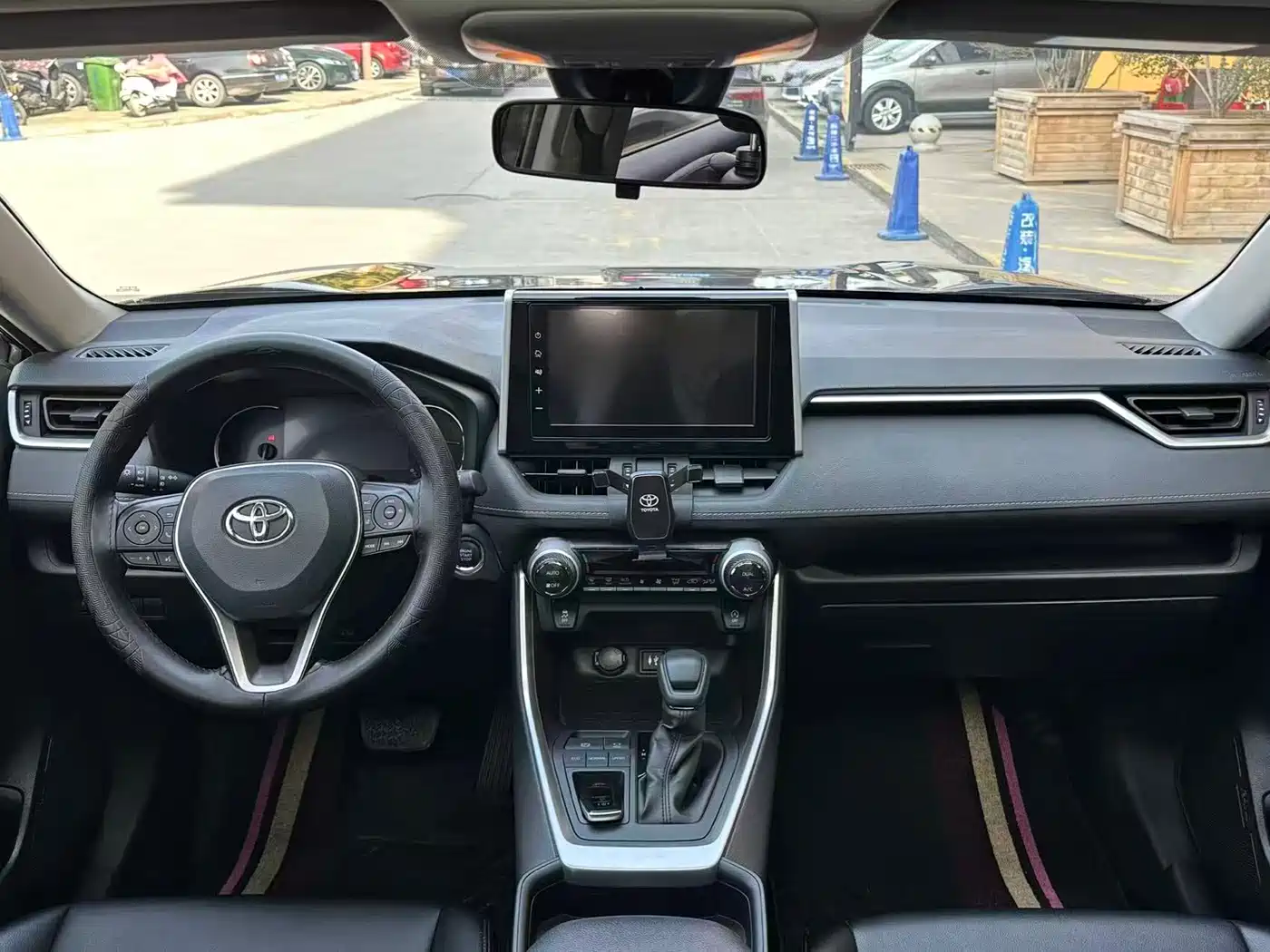 Toyota RAV4 Rongfang 2021 2.0L CVT 2WD Trend фото 10