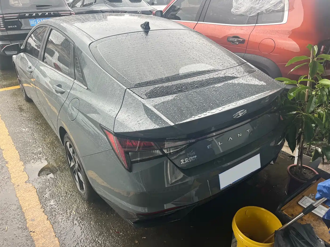 Hyundai Elantra 2022 1.5L CVT GLX Elite Edition фото 3