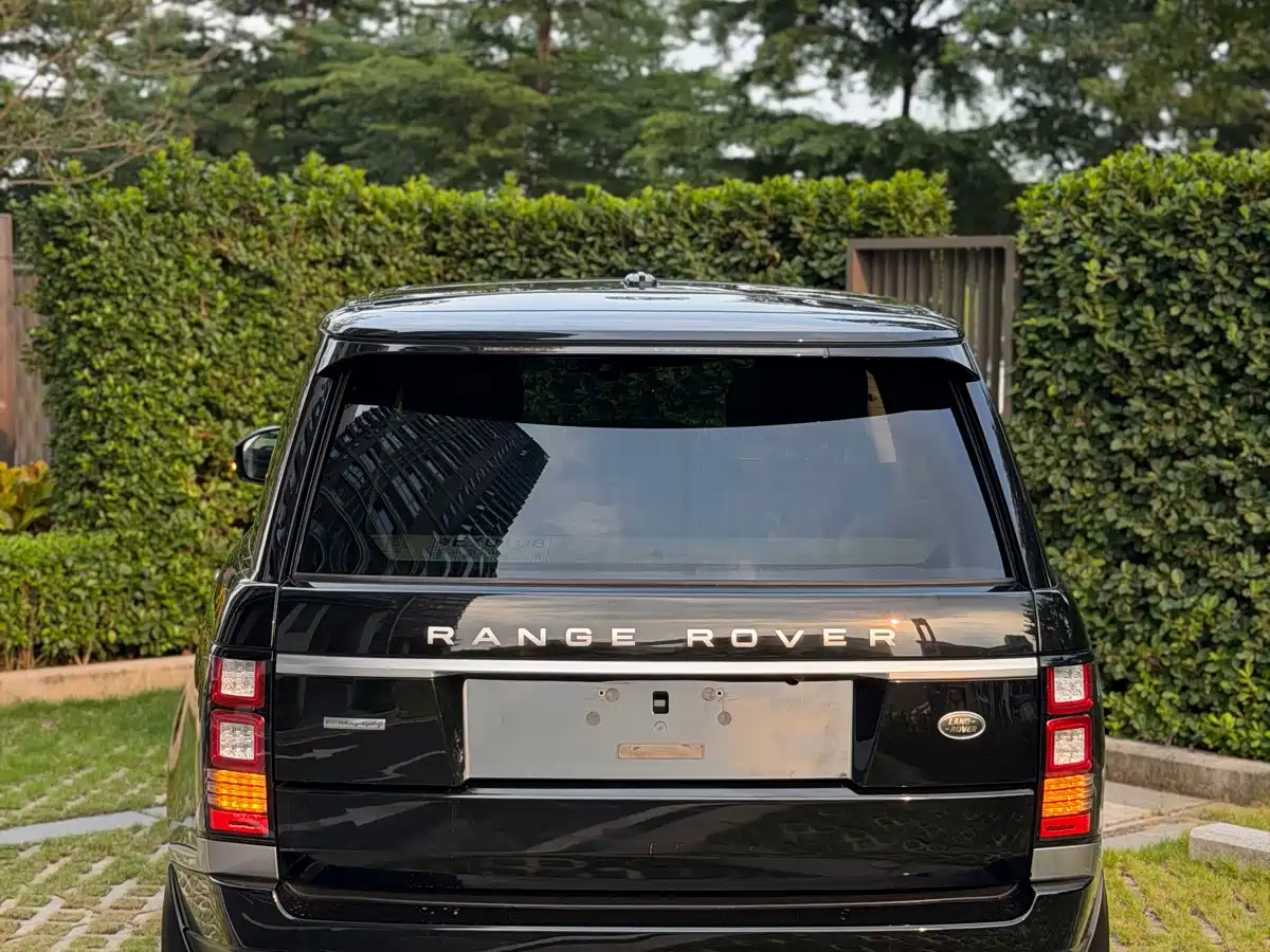 Фото 8 - Land Rover Range Rover