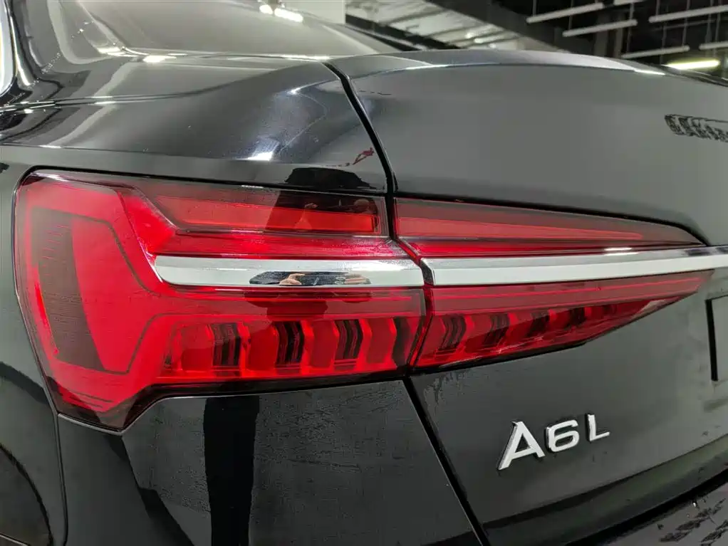 AUDI A6L NEW ENERGY
