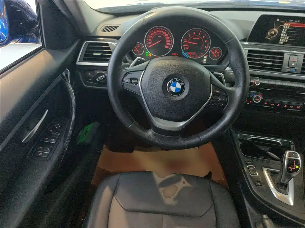 BMW 3 Series 2017 320Li M Sport фото 7
