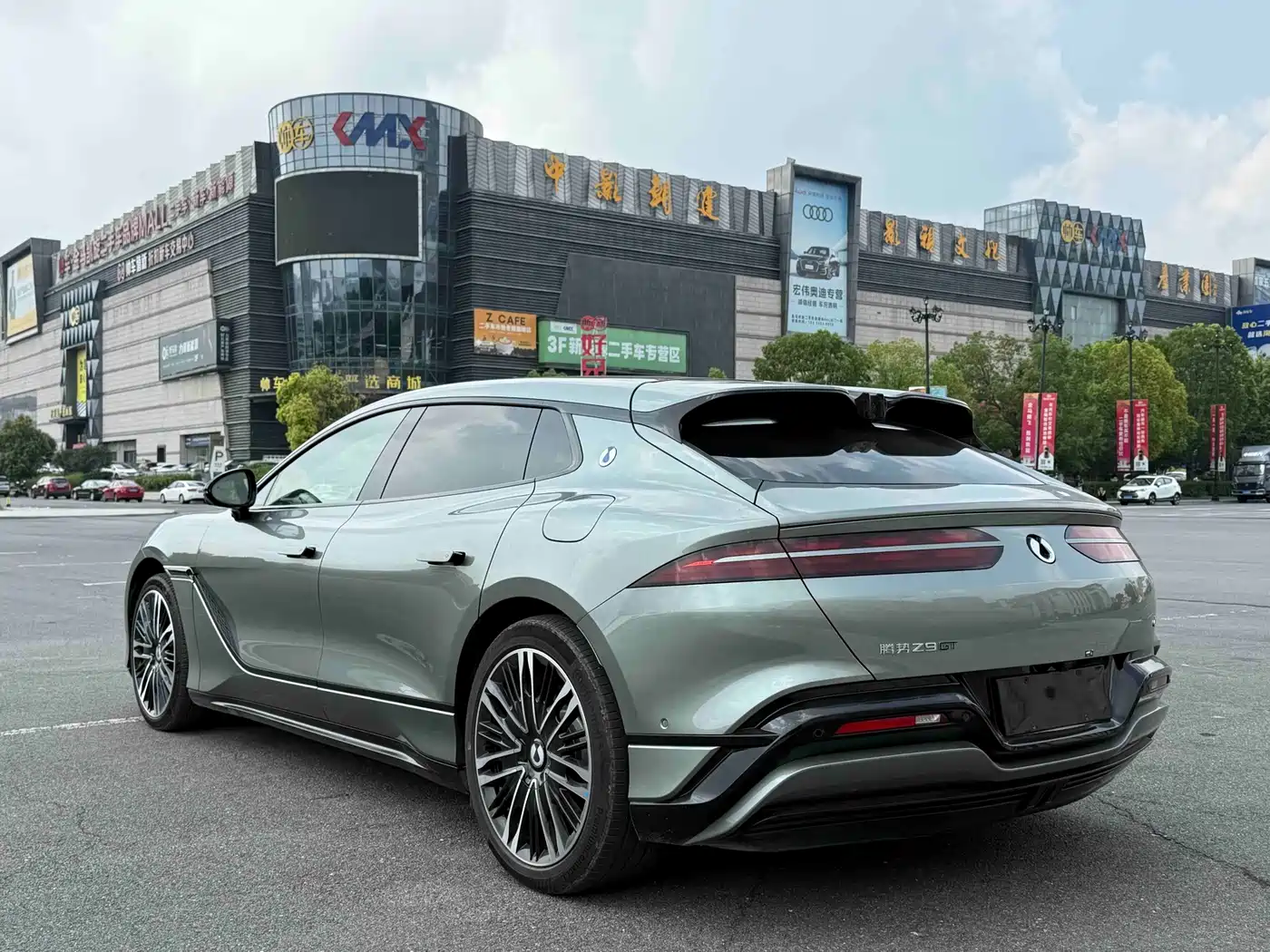 Denza Z9GT 2025 2024 Model 1100 AWD Max Edition