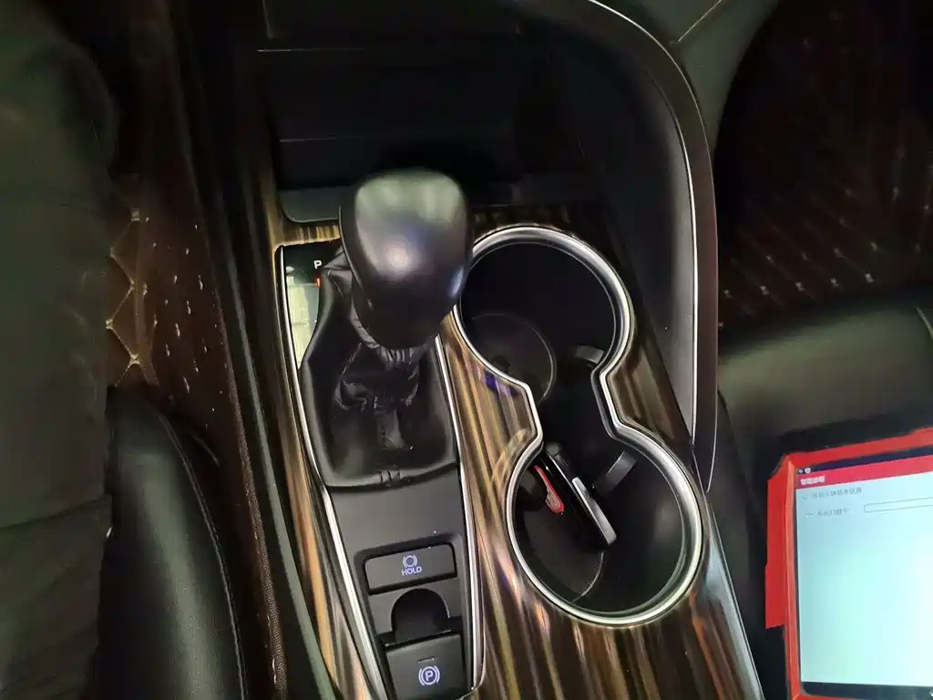 Toyota Camry 2018 2.0G Luxury Edition фото 7