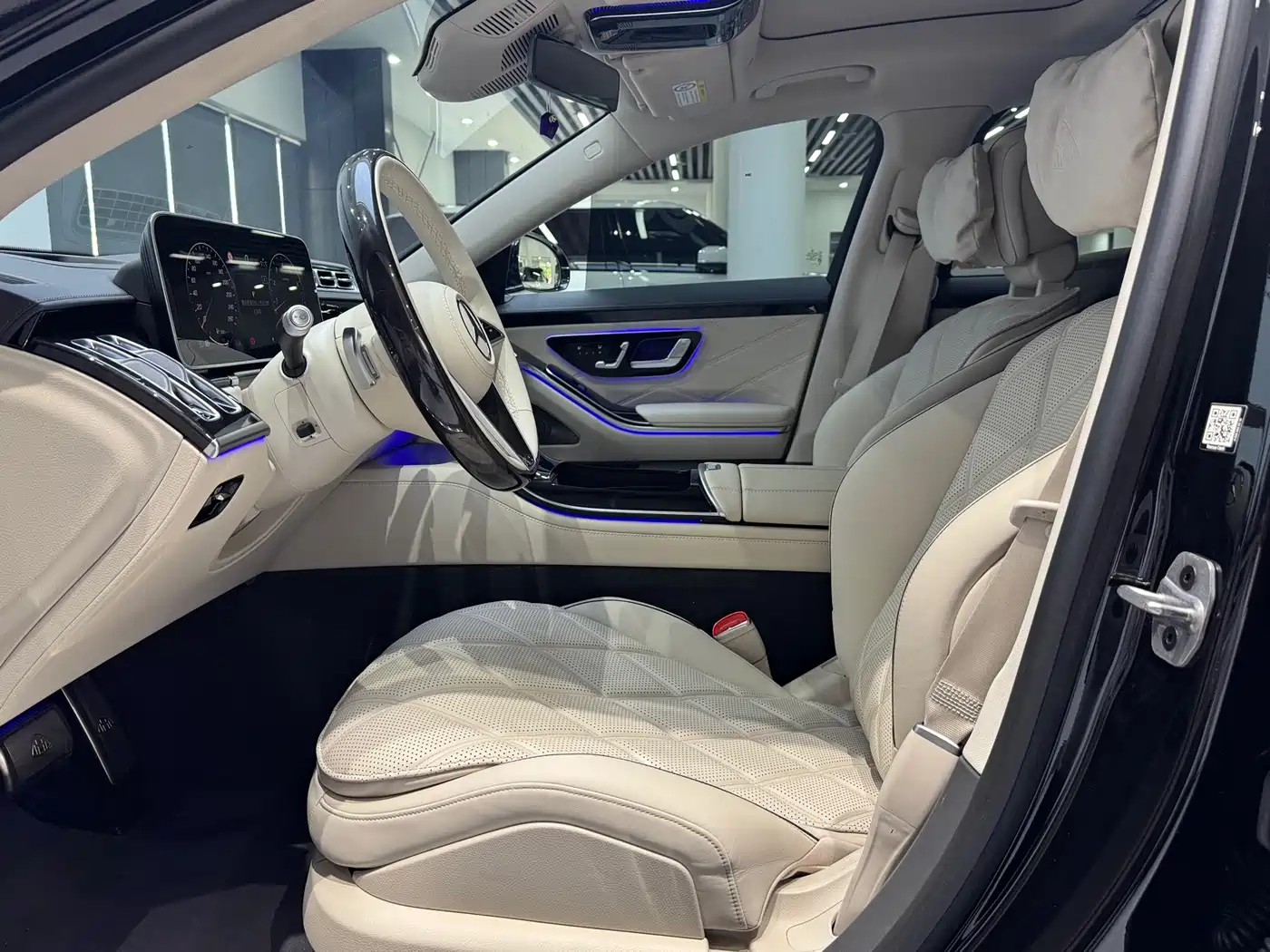 Mercedes-Benz Maybach S-Class 2025 Model S 480 4MATIC фото 9