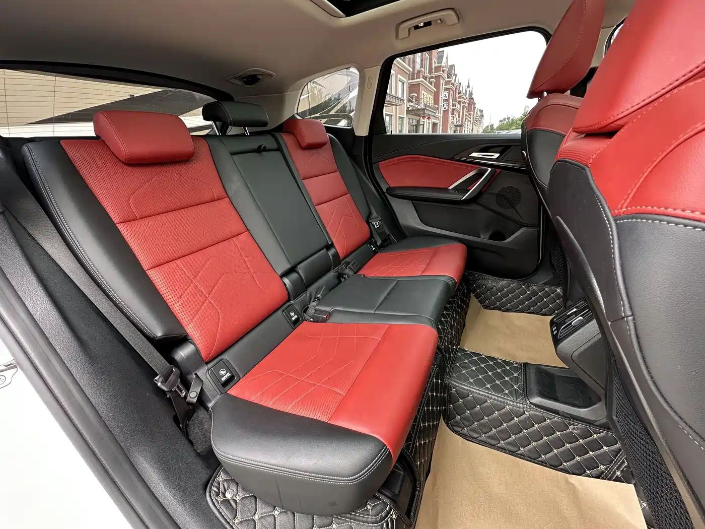 BMW X1 2023 sDrive20Li X Design Package фото 16