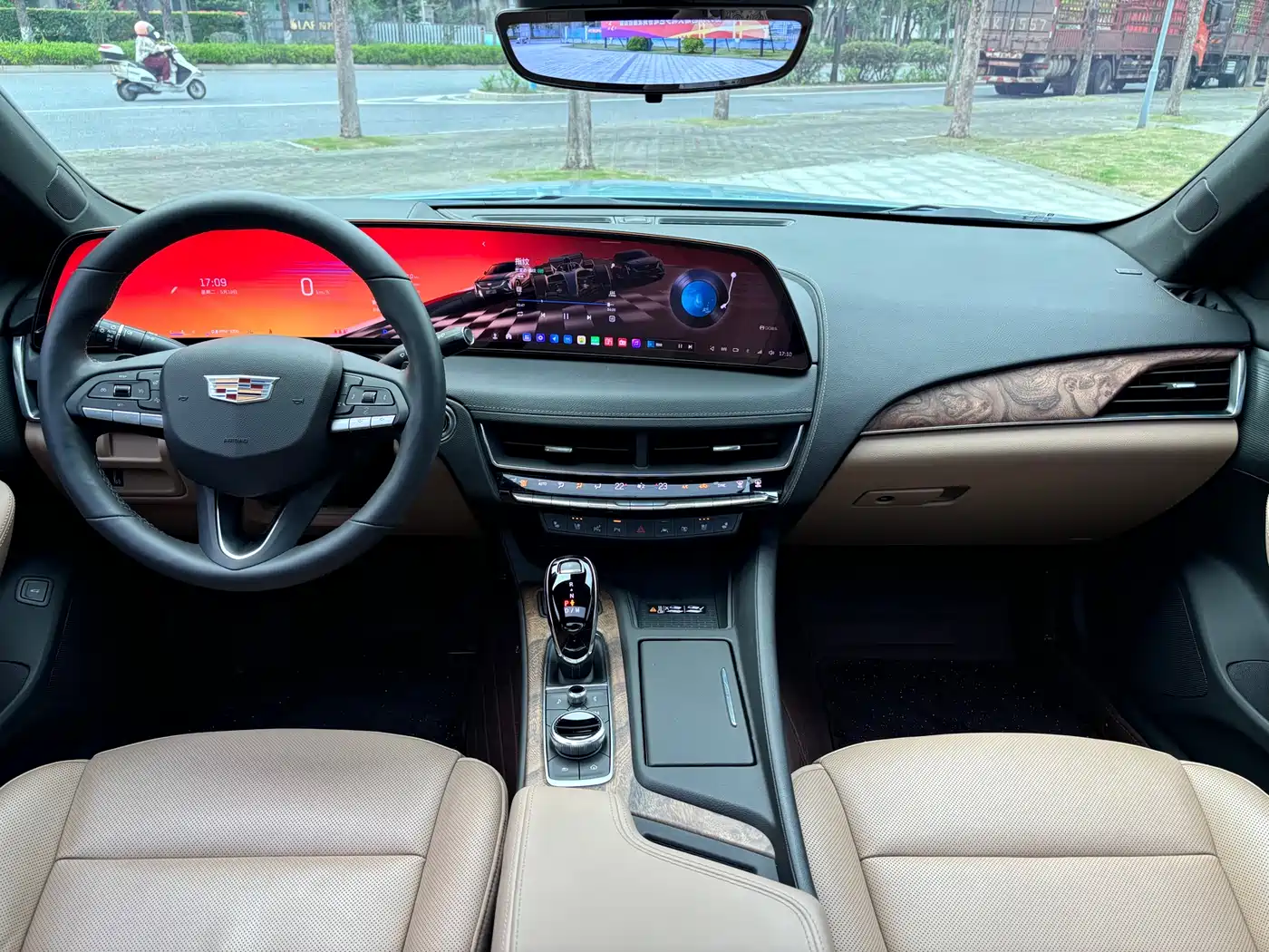 Cadillac CT5 2025 Model 28T Track Performance Edition фото 22