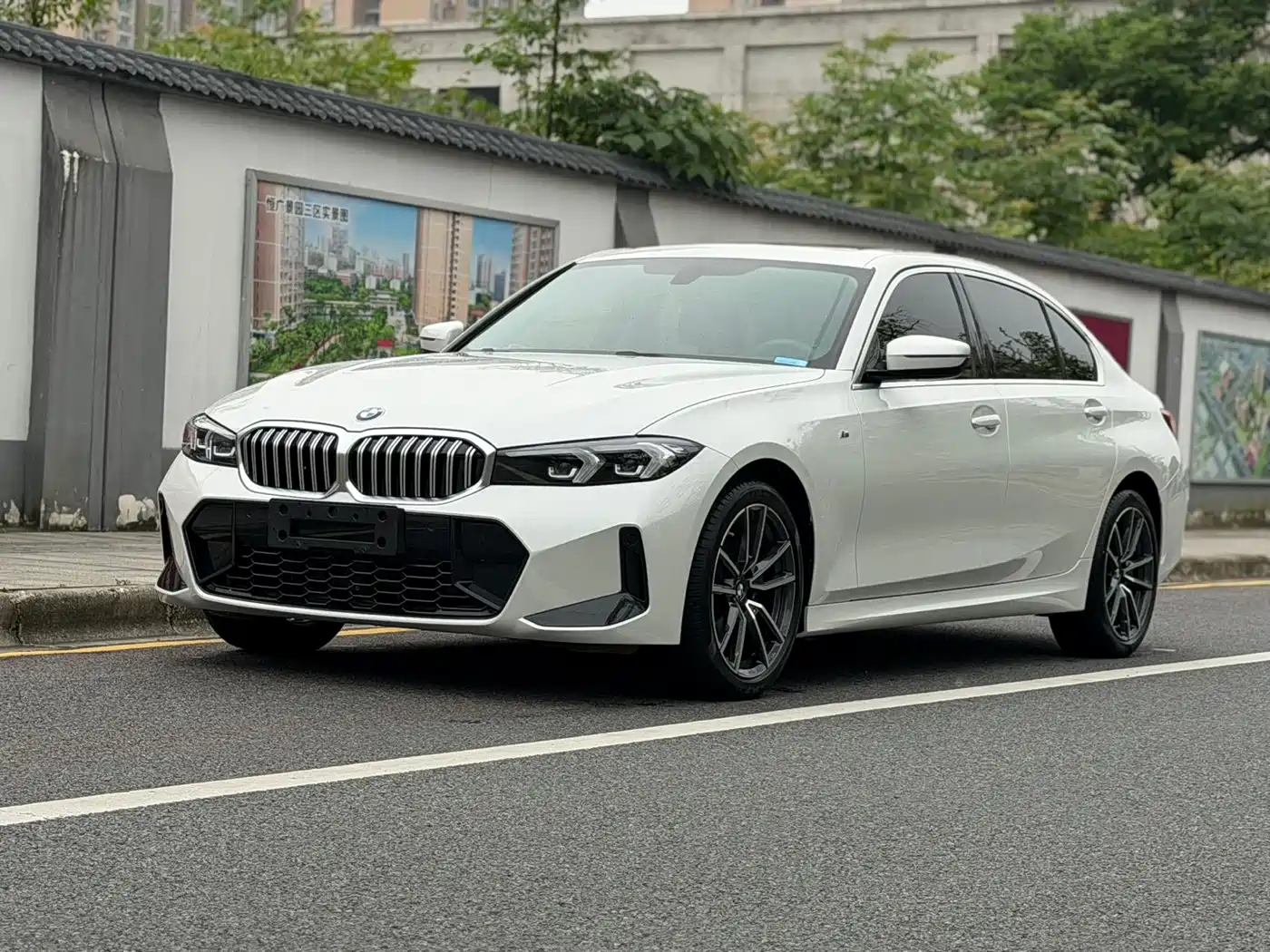 BMW 3 Series 2023 320Li M Sport Package