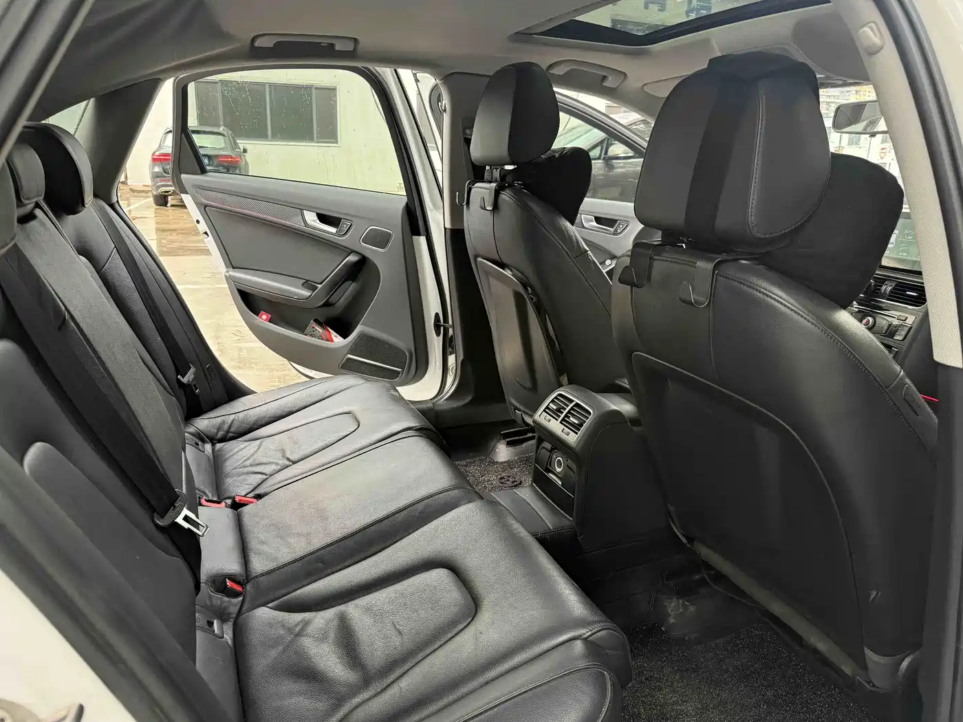 Audi A4L 2013 35 TFSI Automatic Comfort фото 15