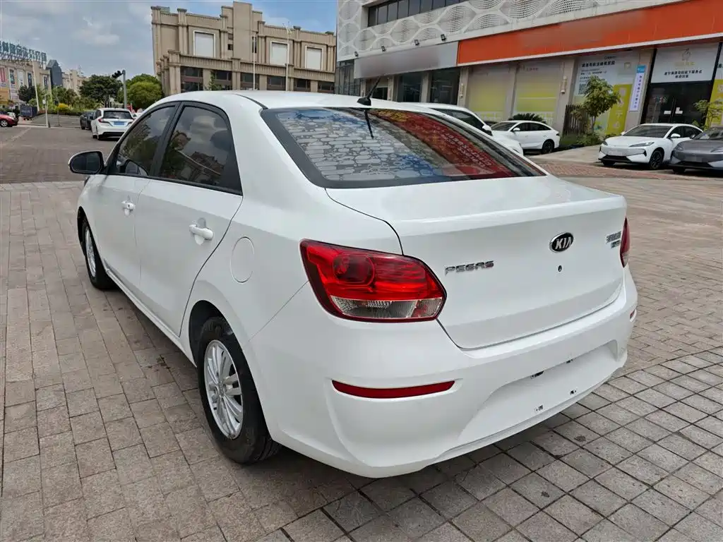 Kia Huan Chi 2019 1.4L Manual Smart Value Edition China VI фото 5