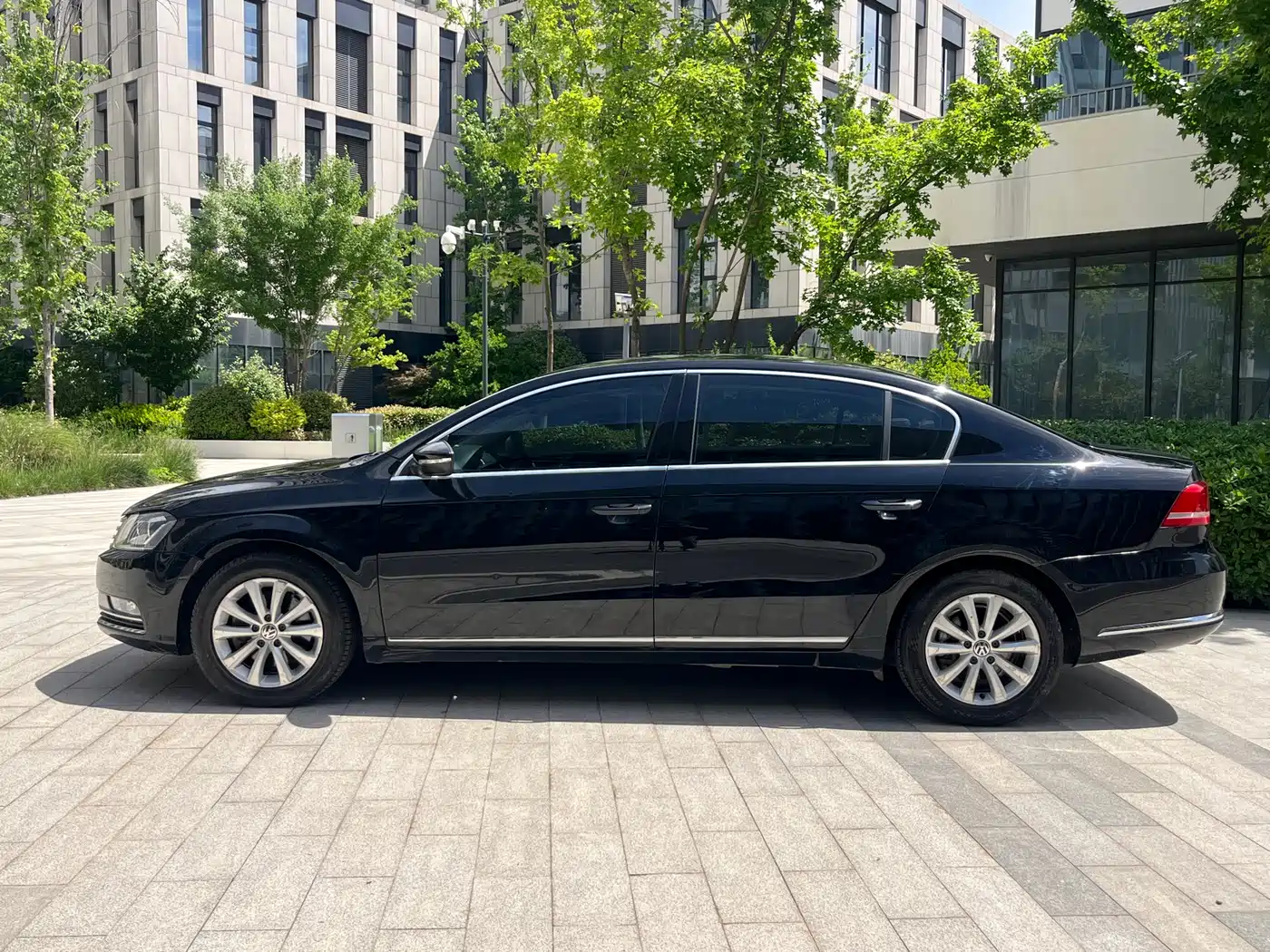 Volkswagen Magotan 2015 Facelift 1.8TSI Luxury фото 3
